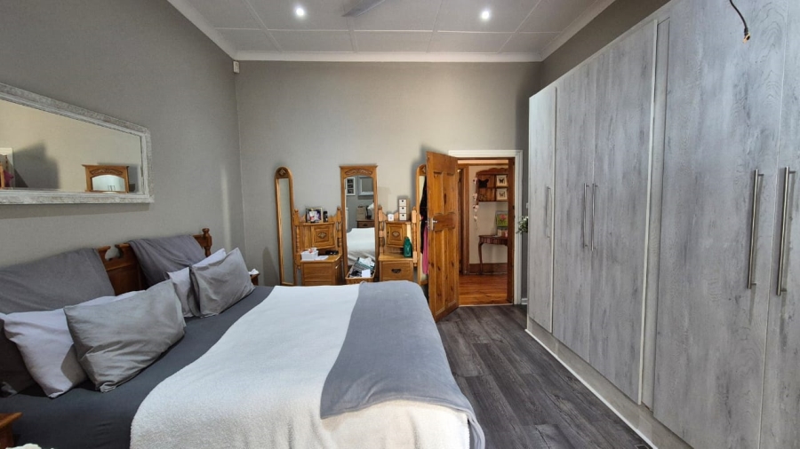 3 Bedroom Property for Sale in Top Town Eastern Cape